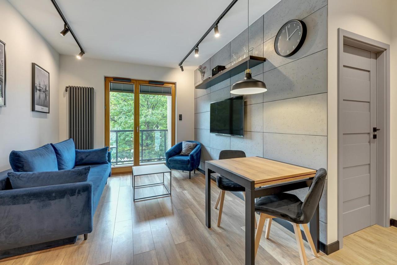 Zajezdnia Wrzeszcz Seaside & Parking By Downtown Apartments Γκντανσκ Εξωτερικό φωτογραφία