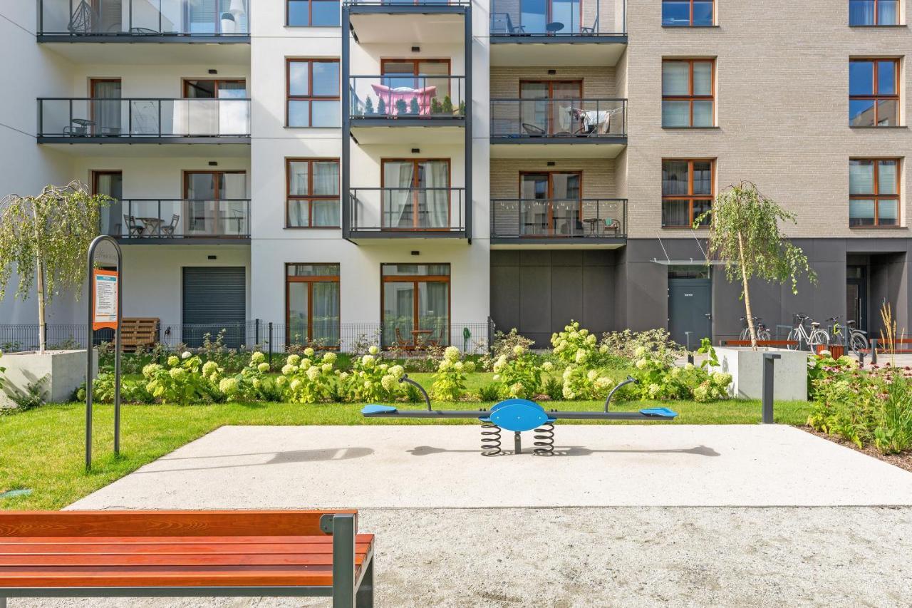 Zajezdnia Wrzeszcz Seaside & Parking By Downtown Apartments Γκντανσκ Εξωτερικό φωτογραφία