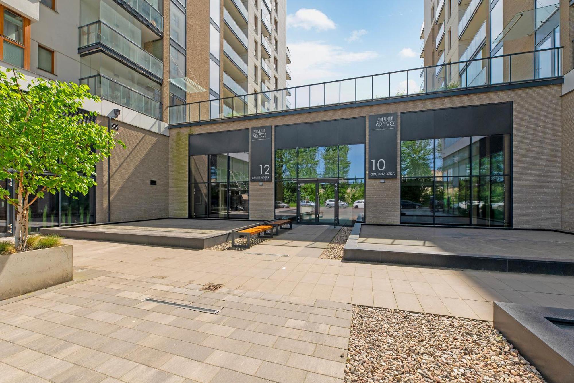 Zajezdnia Wrzeszcz Seaside & Parking By Downtown Apartments Γκντανσκ Εξωτερικό φωτογραφία