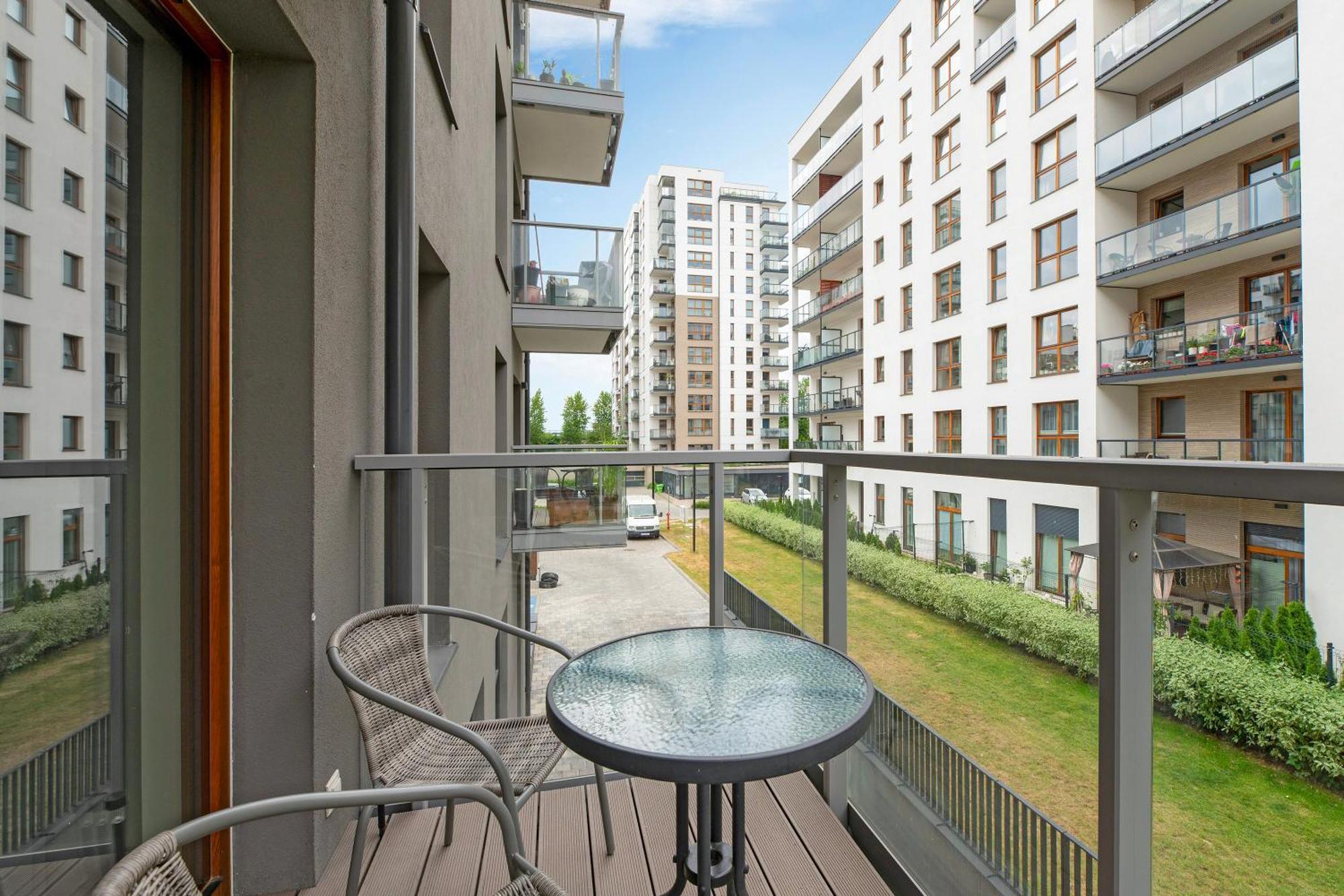Zajezdnia Wrzeszcz Seaside & Parking By Downtown Apartments Γκντανσκ Εξωτερικό φωτογραφία